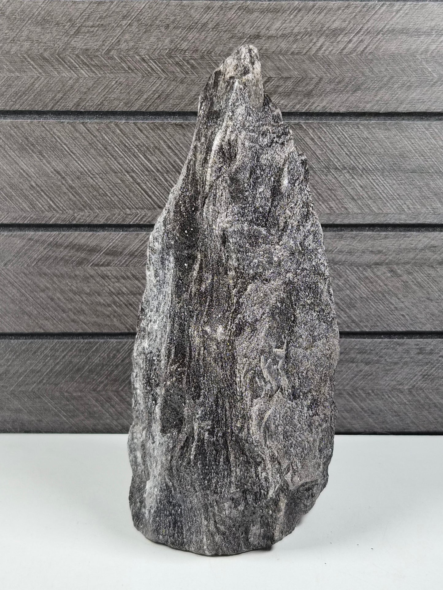 Zwarte Mica Ruw op Standvlak 1068 gram