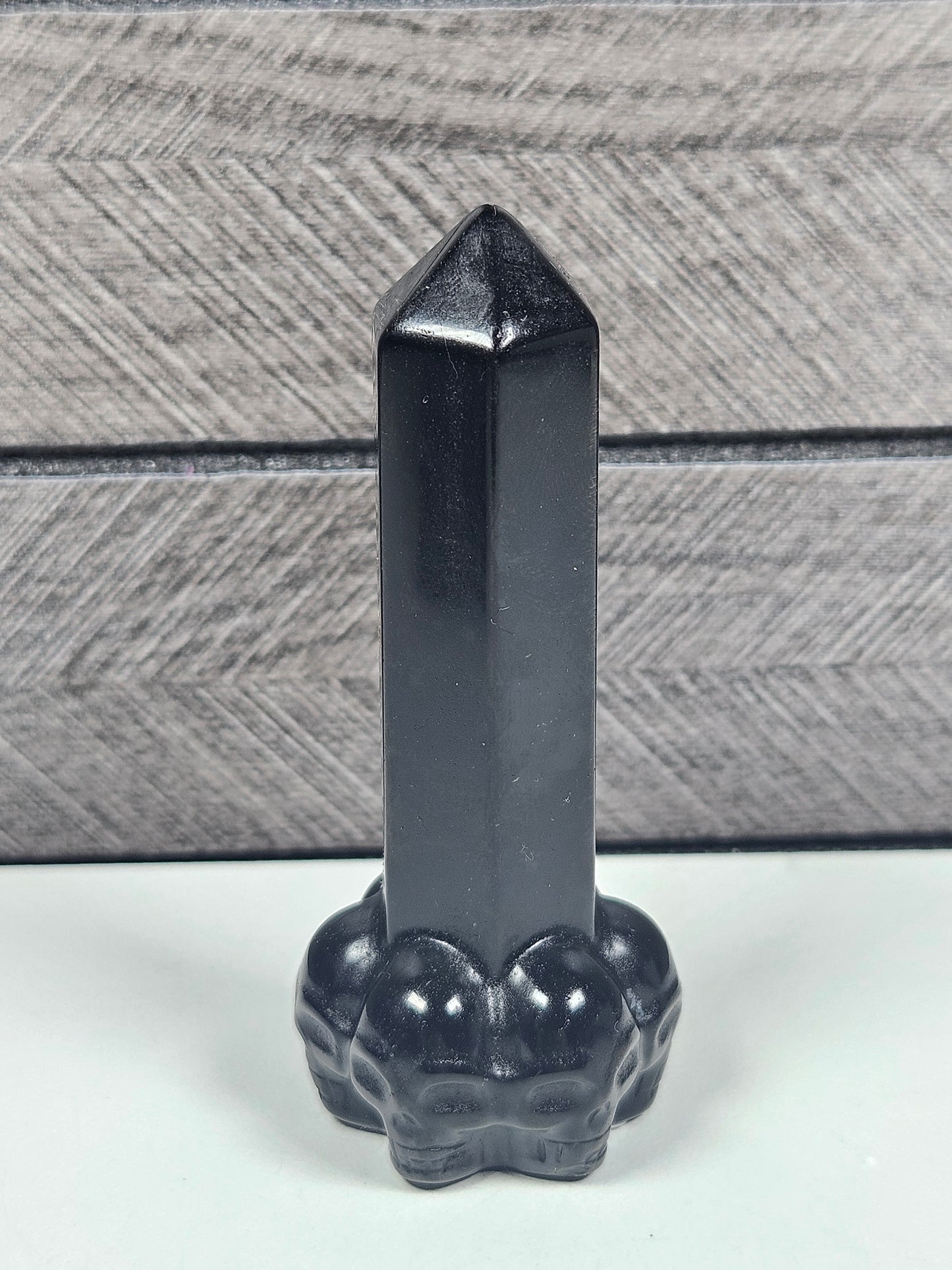 Obsidiaan Toren met Schedels 65 gram