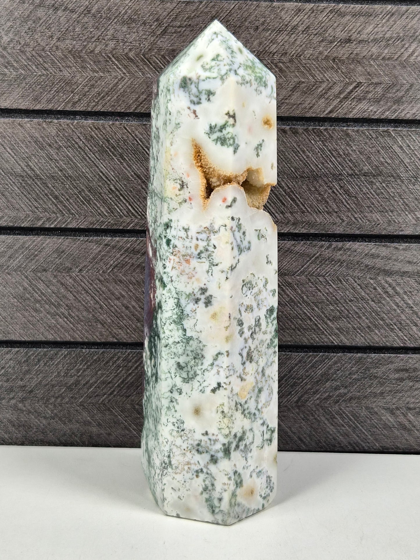 Mosagaat/Oceaan Jaspis Toren 502 gram