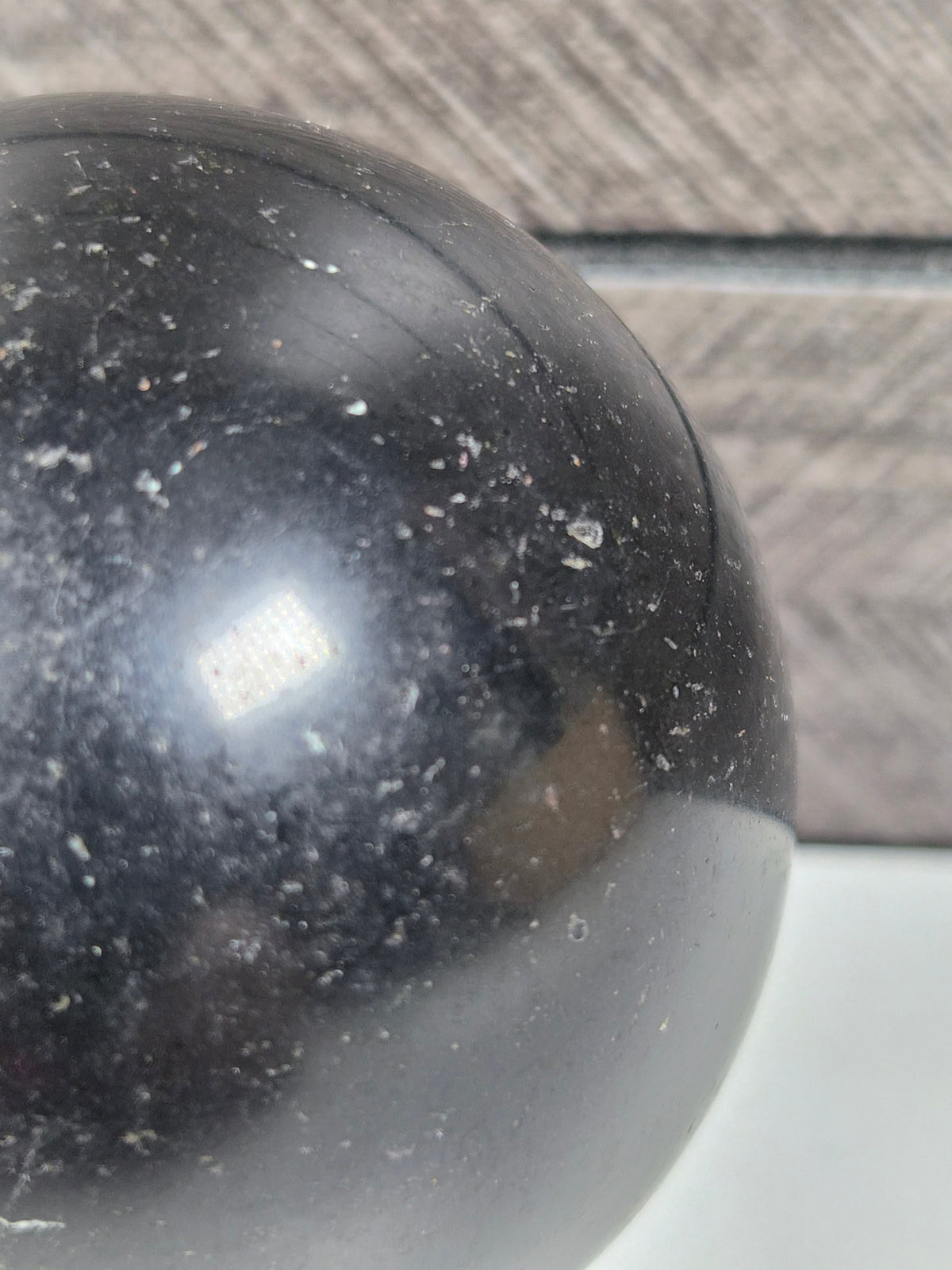 Zwarte Toermalijn bol 340 gram
