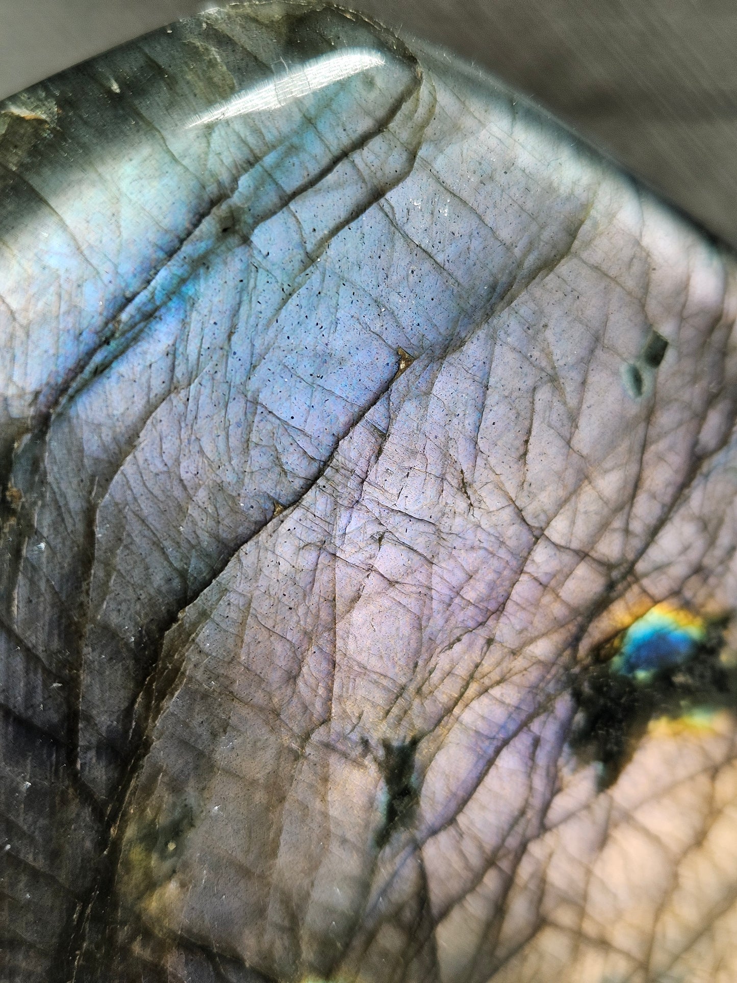 Labradoriet sculptuur 1432 gram