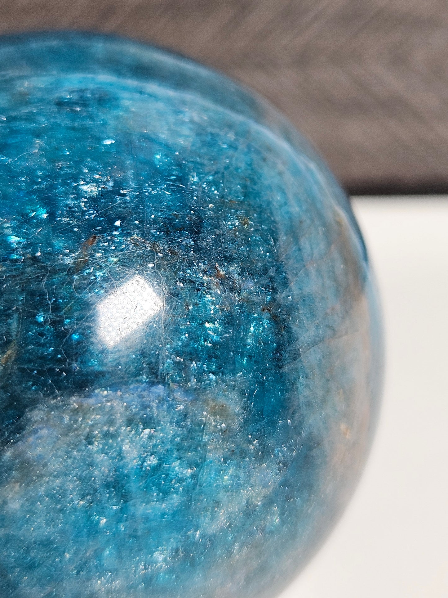 Blauwe apatiet bol 194 gram