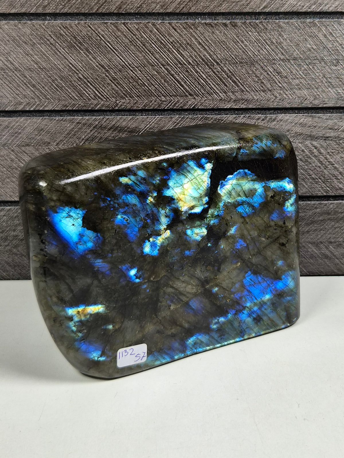 Labradoriet sculptuur 1132 gram