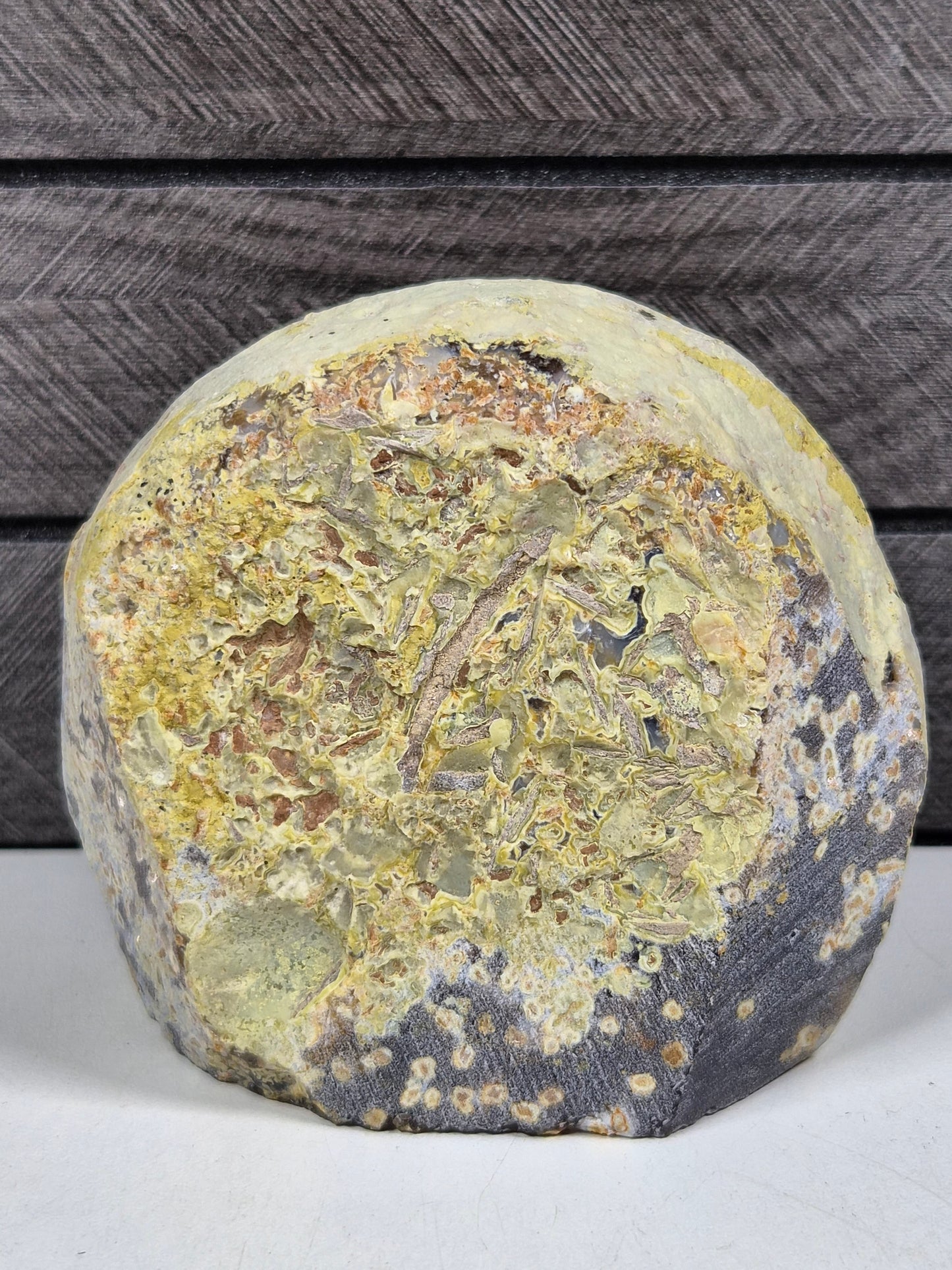 Agaat Geode op standvlak 620 gram