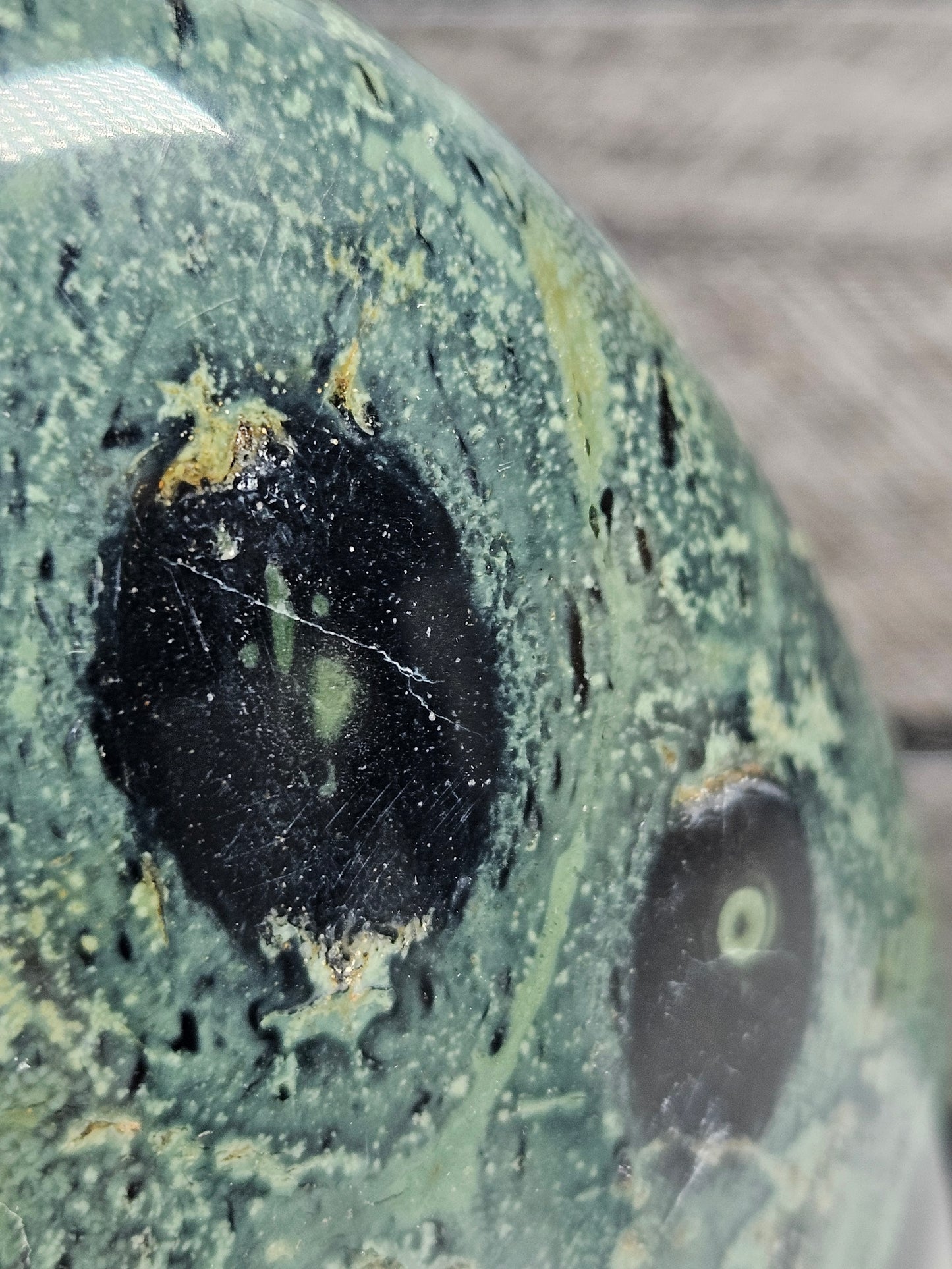 Kambaba jaspis sculptuur 494 gram