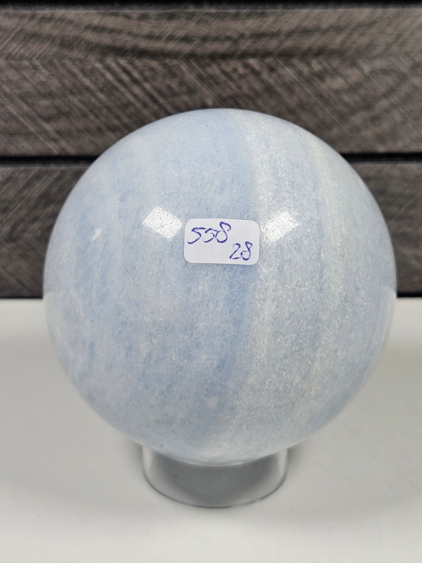 Blauwe calciet bol 558 gram