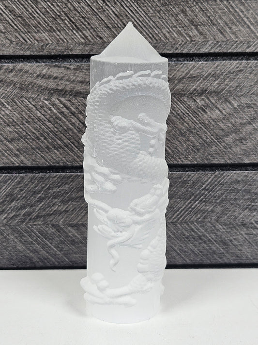 Seleniet Toren met Draak 120 gram