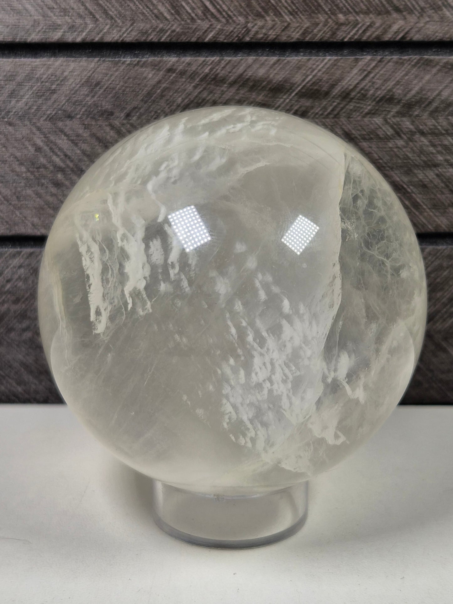 Witte Fluoriet Bol 678 gram