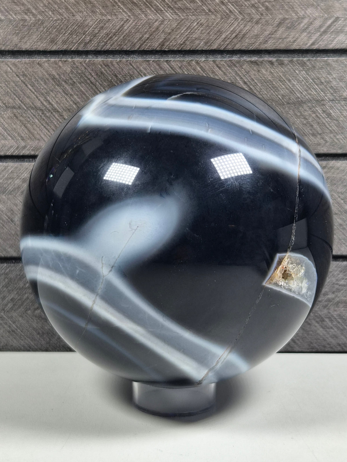 Zwarte Agaat bol 1996 gram