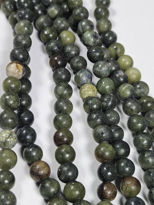 Groene Jade kralenstreng 6mm