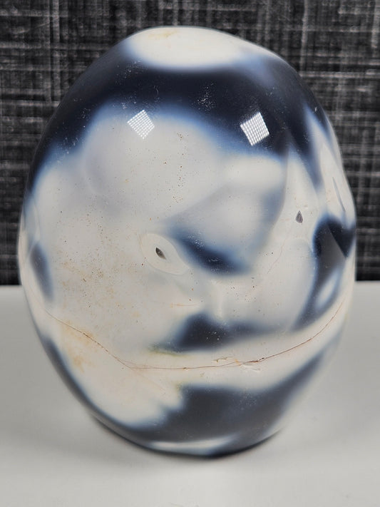 Orka agaat sculptuur 464 gram