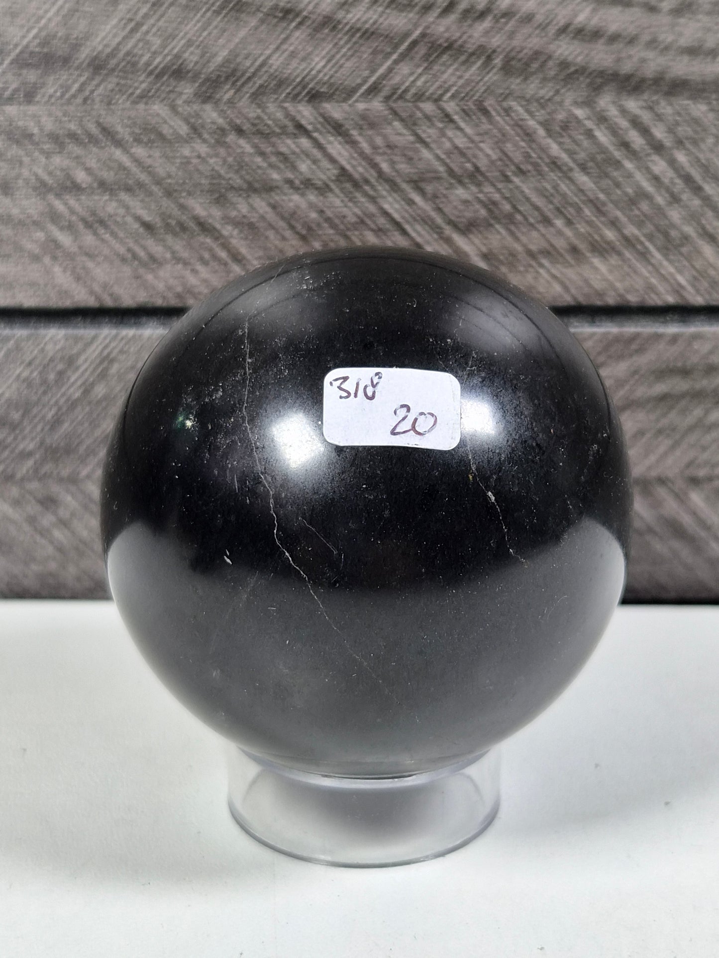 Zwarte Toermalijn bol 318 gram