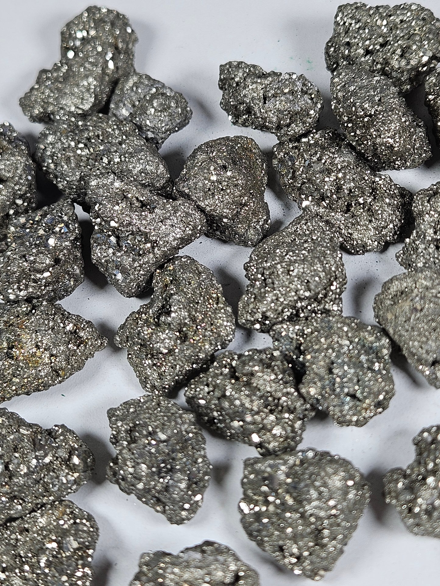 Pyriet ruw stukje 20-30 gram