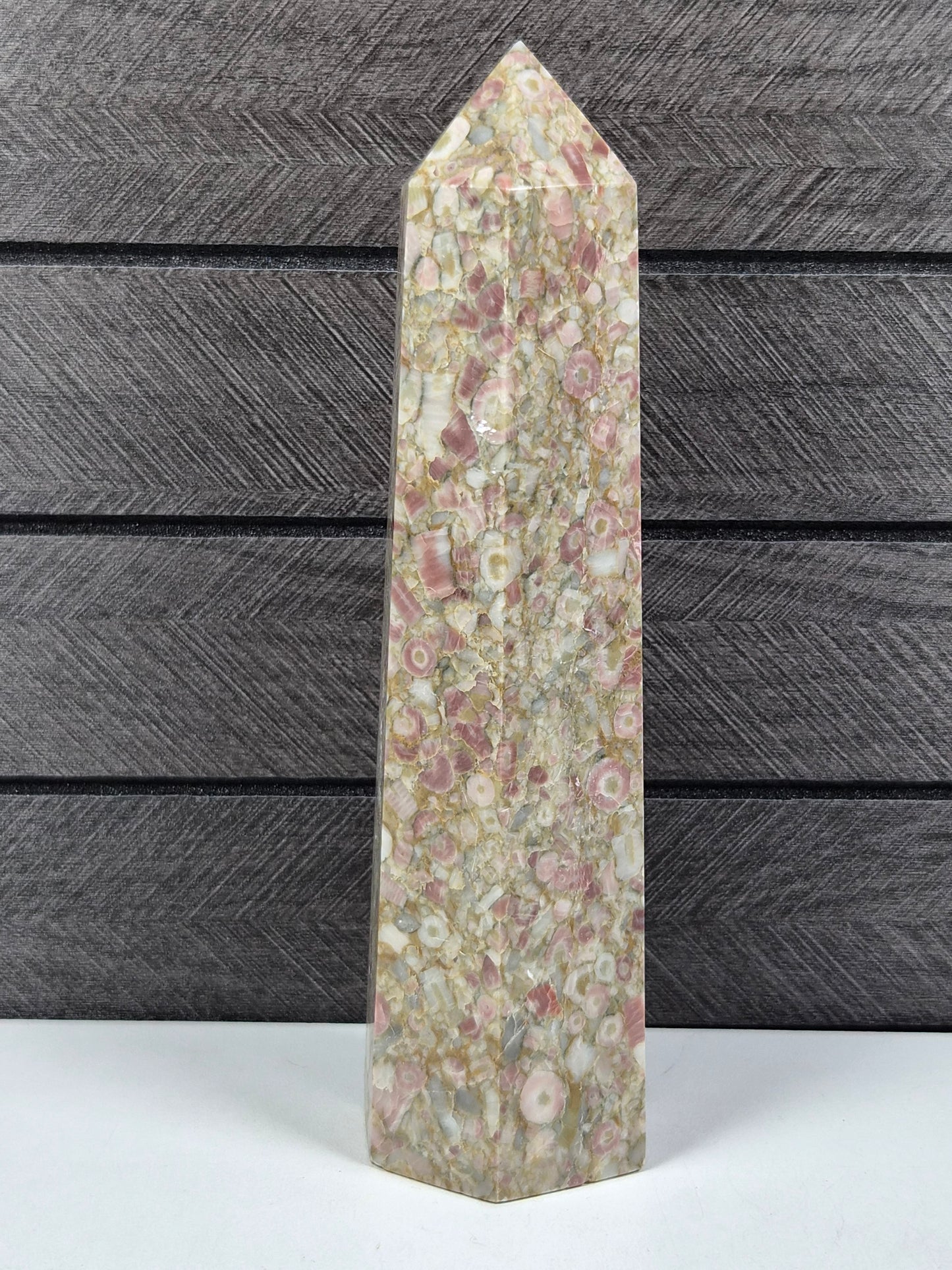 Fossiel Jaspis Toren 472 gram