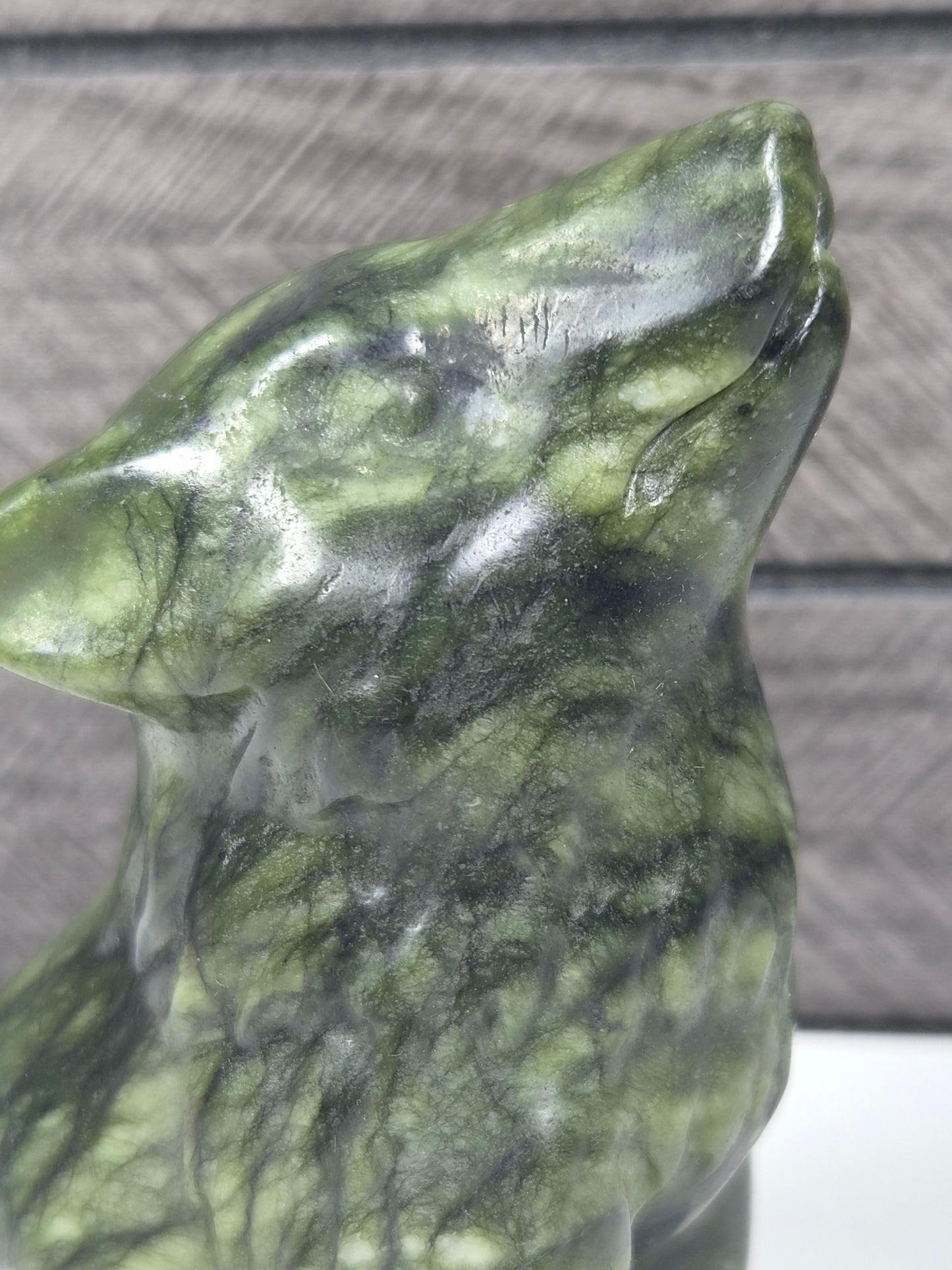 Groene Jade Wolf 350 gram