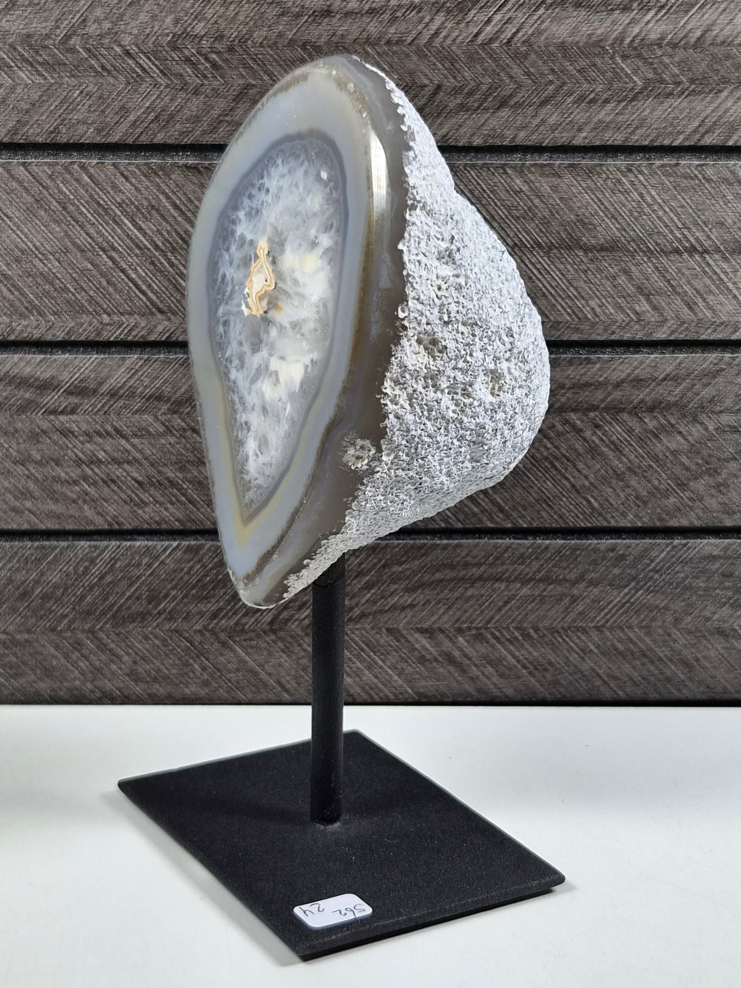 Agaat Geode op Standaard 562 gram