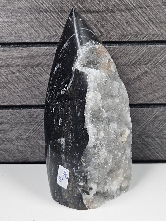 Chalcedoon sculptuur 408 gram
