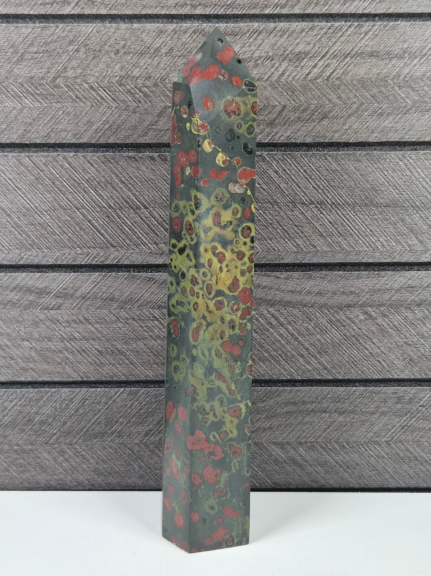 Pruimenbloesem Jaspis toren 354 gram