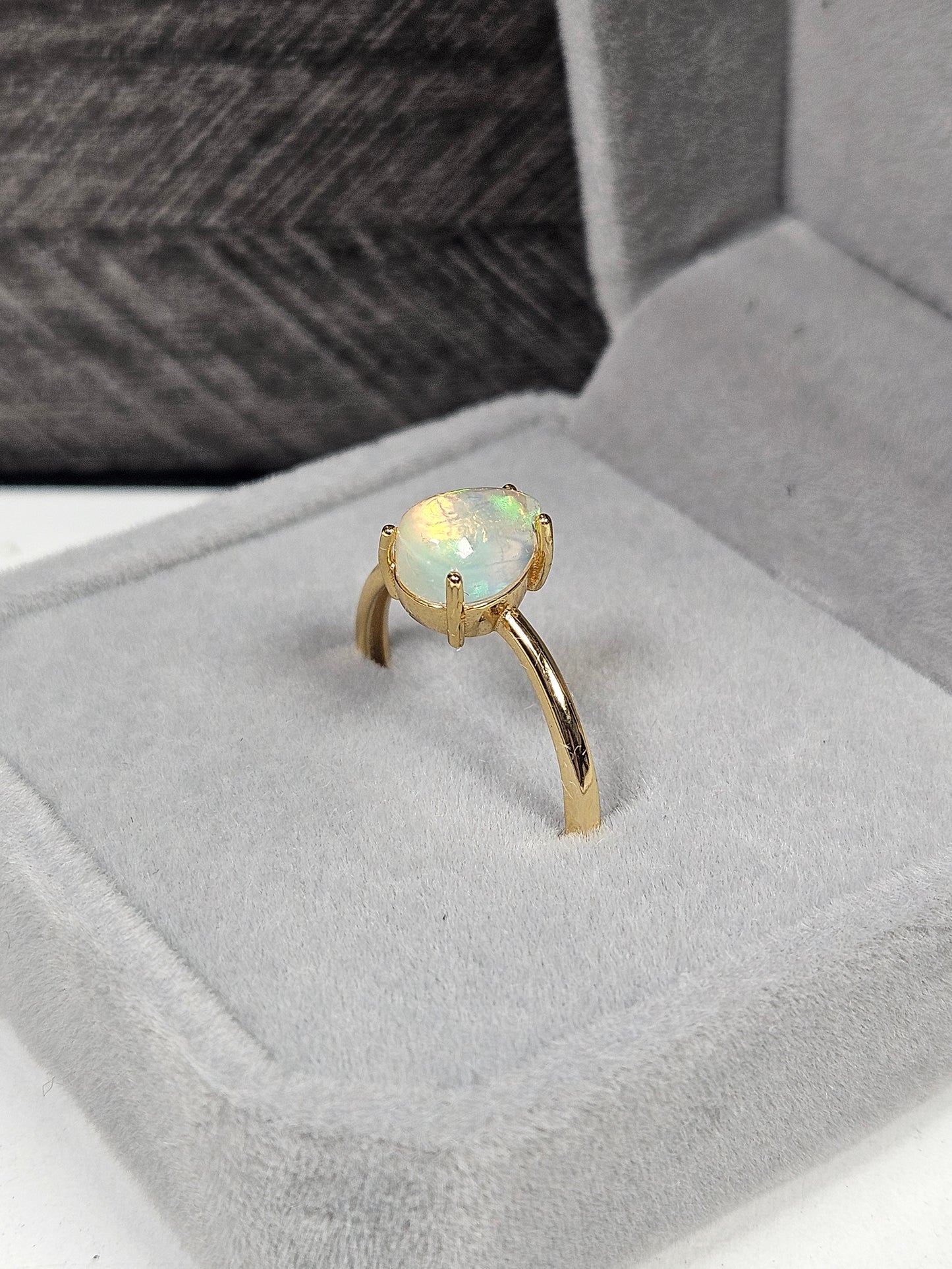Opaal s925 (verguld) verstelbare ring nr9