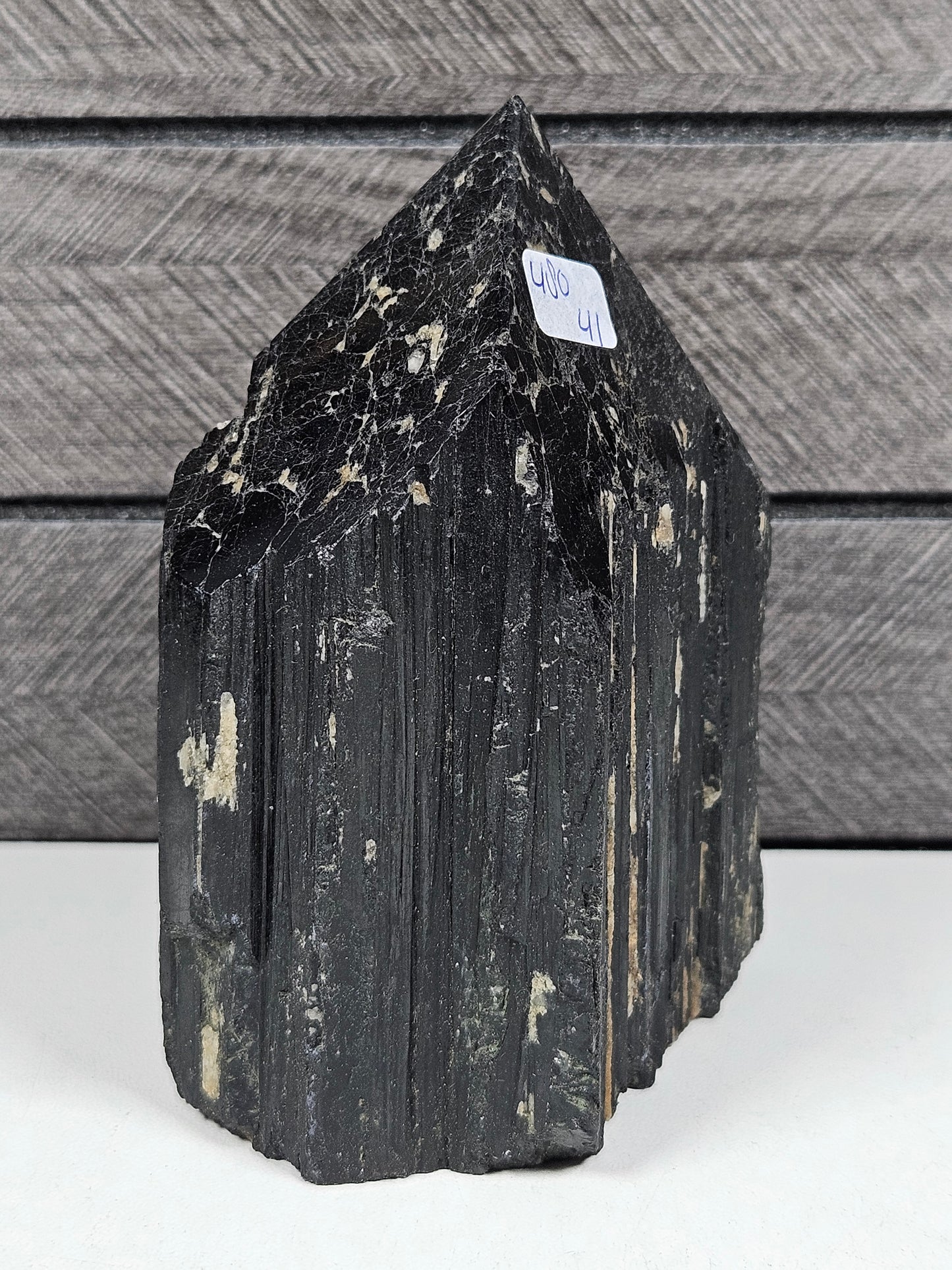 Zwarte toermalijn toren 480 gram