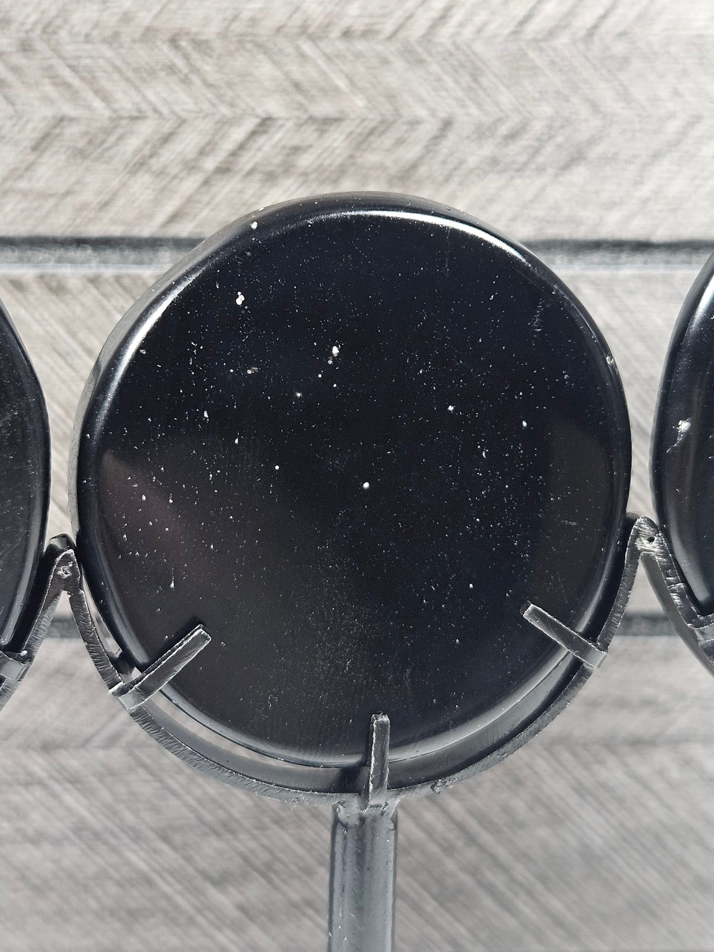 Obsidiaan Triple Moon op standaard nr7