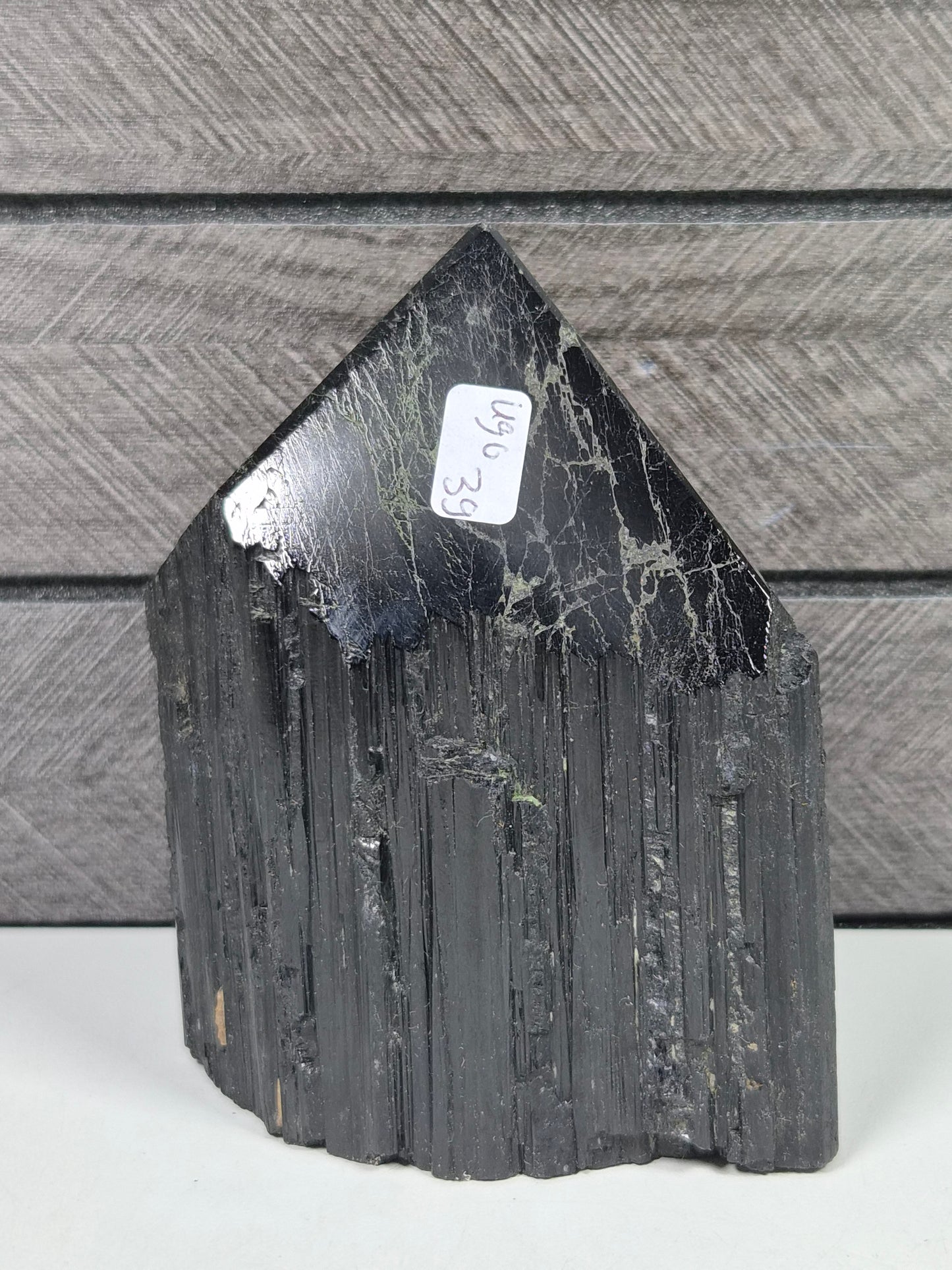 Zwarte toermalijn toren 490 gram