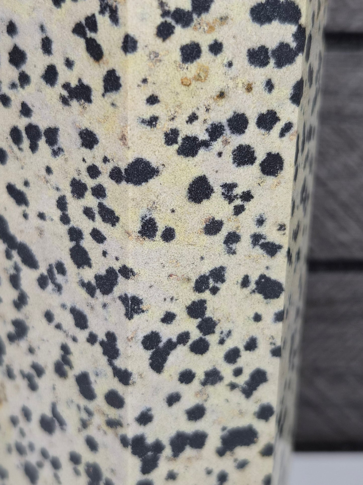 Dalmatiër Jaspis toren 472 gram