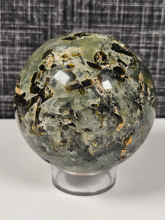 Prehniet bol 406 gram