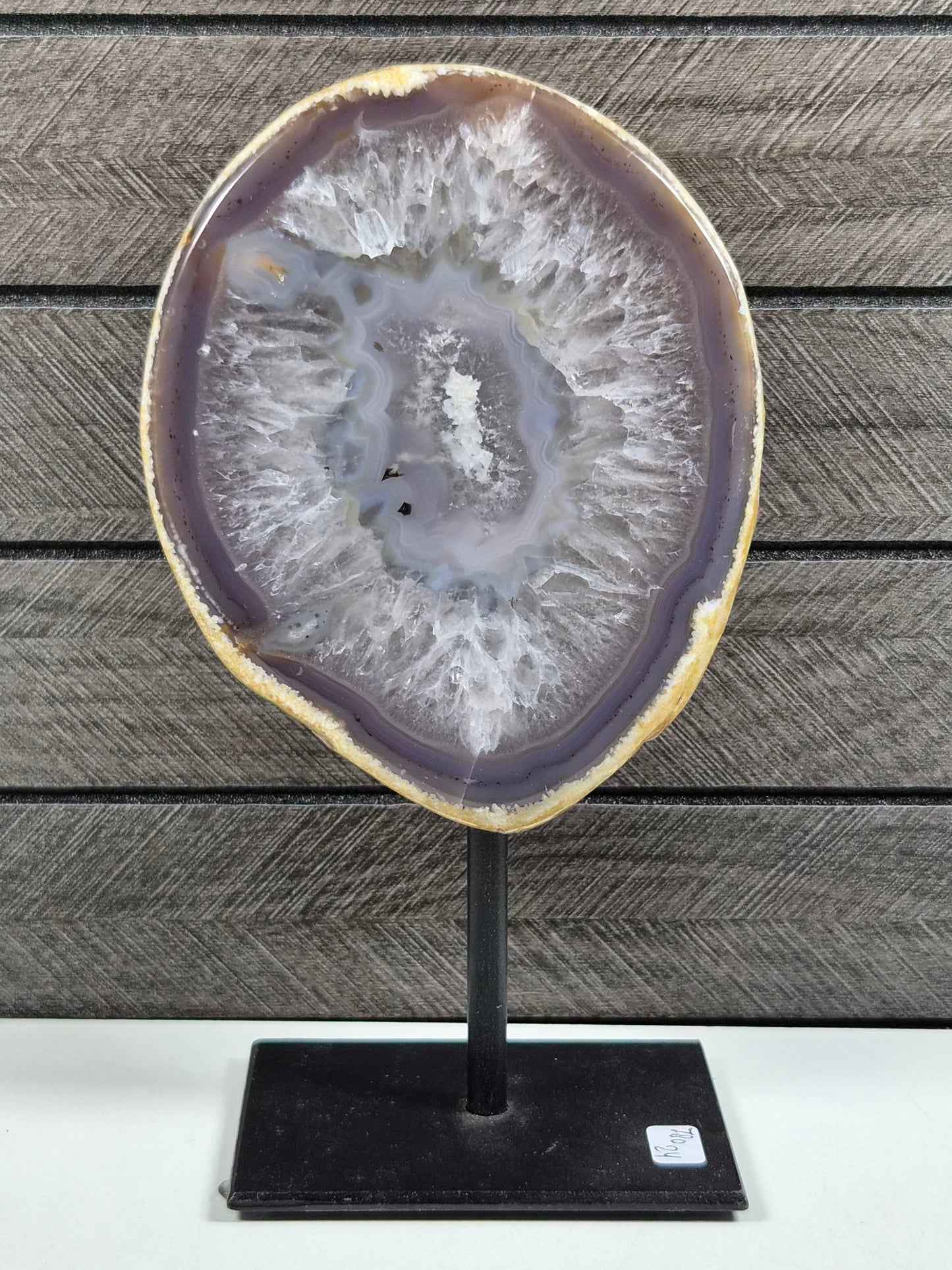 Agaat Geode op standaard 780 gram
