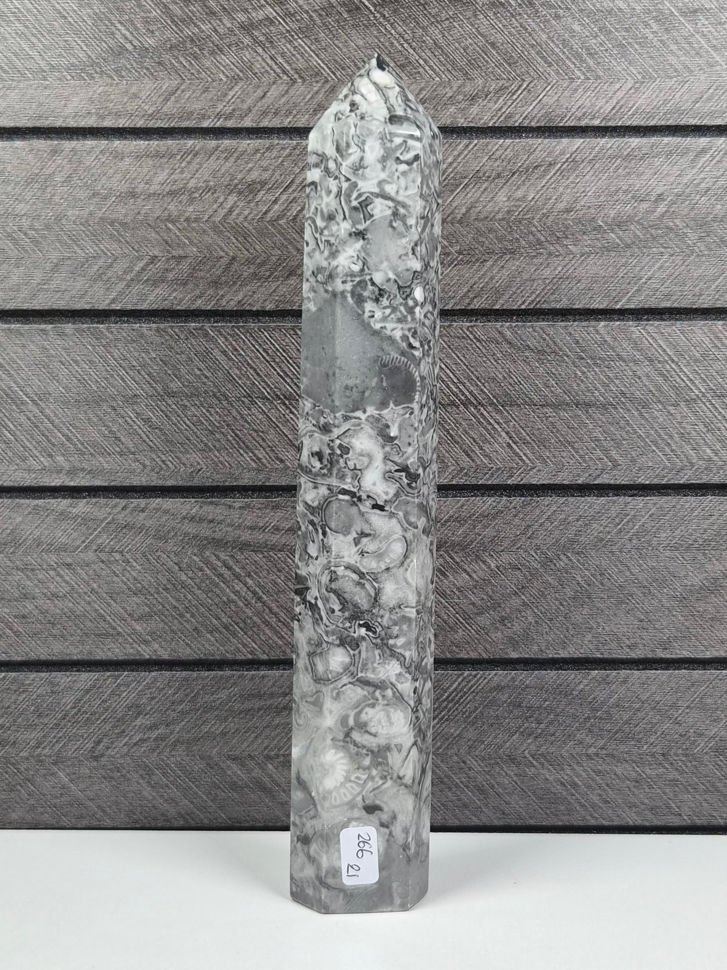 Fossiel Jaspis Toren 266 gram