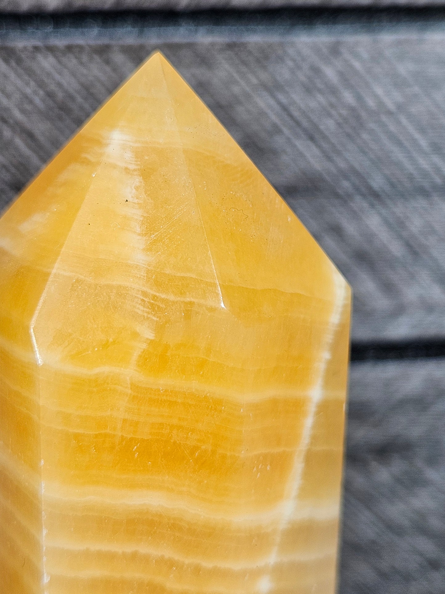 Honing Calciet toren 260 gram