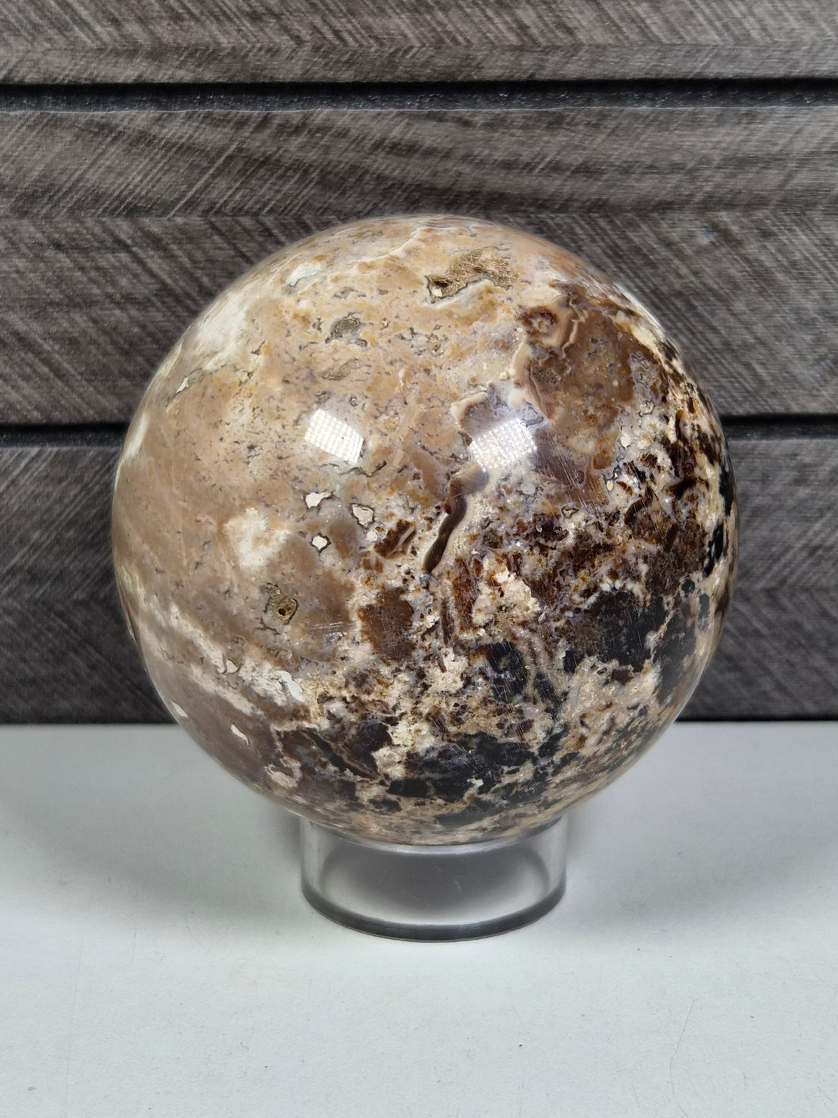 Zwarte Opaal bol 394 gram