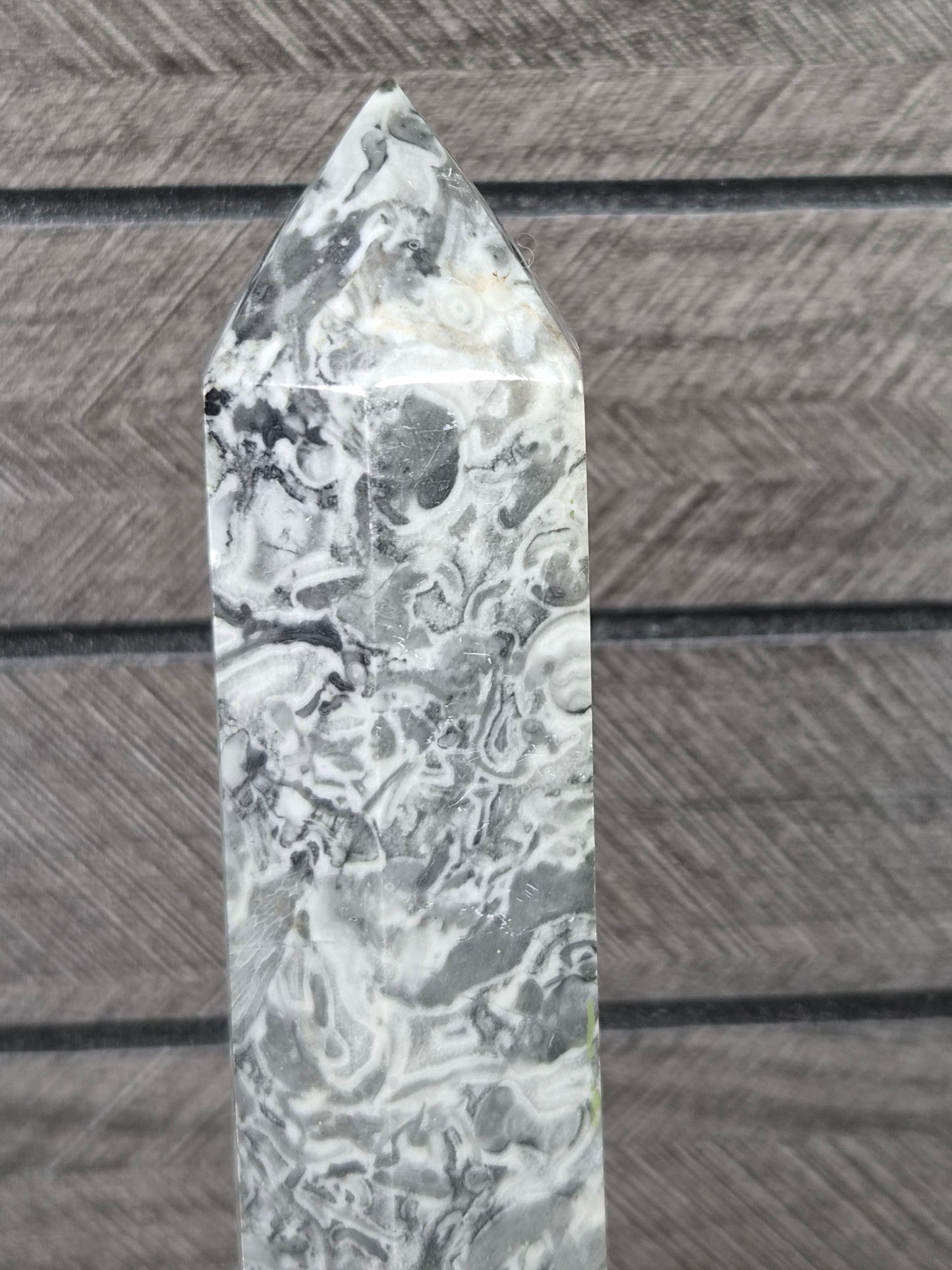 Fossiel Jaspis Toren 348 gram