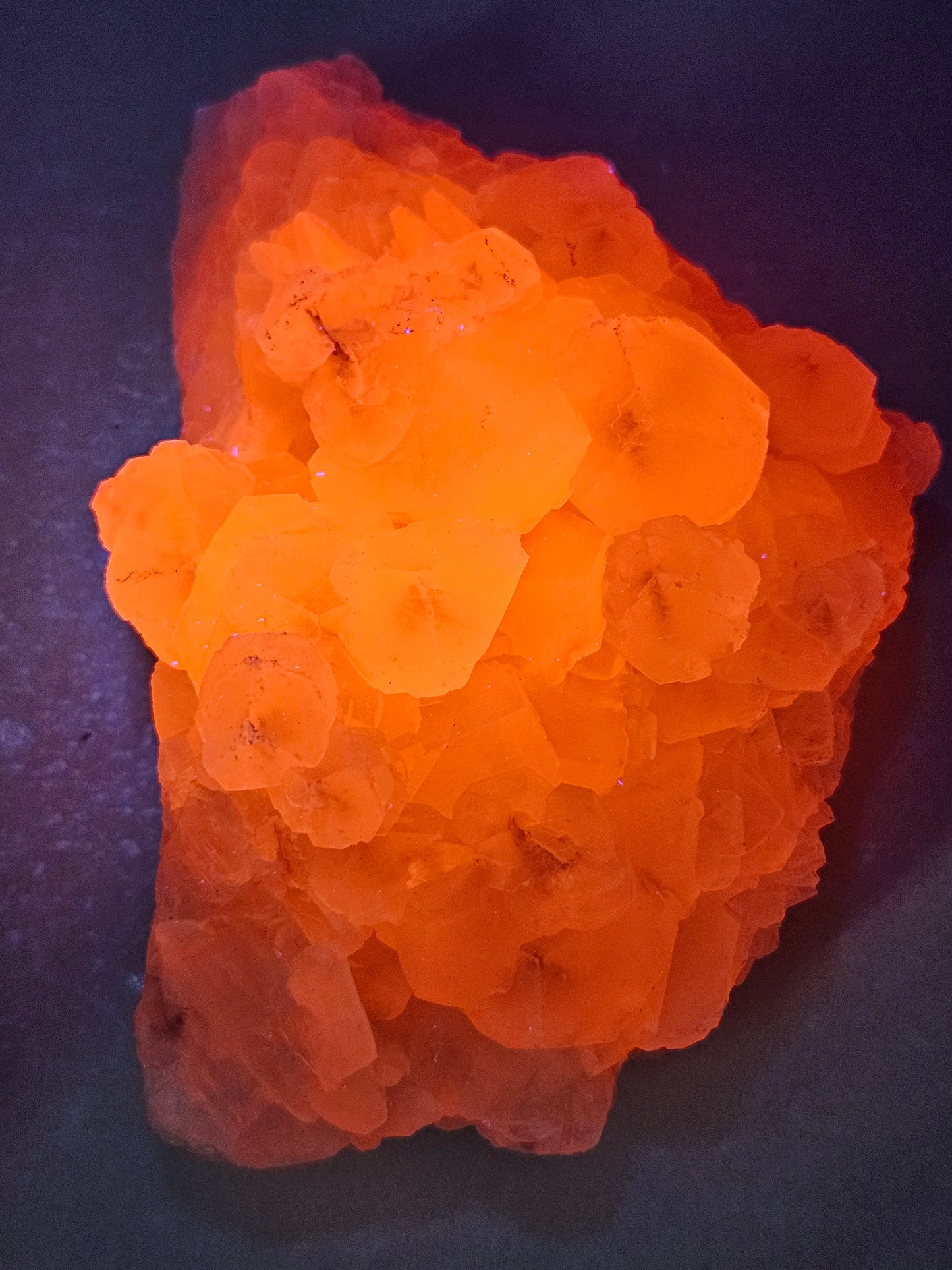 Roze (Mangano) Calciet 204 gram