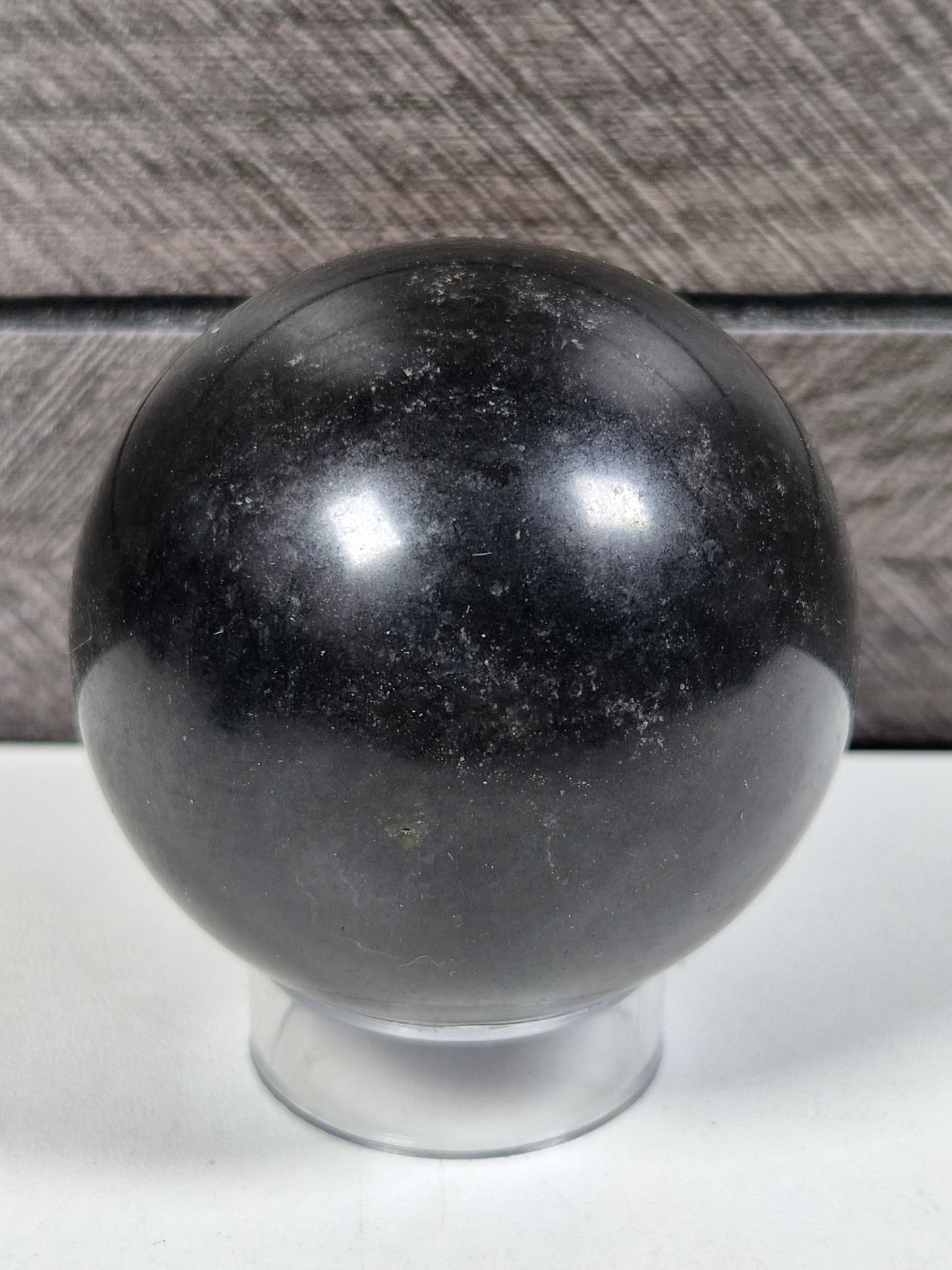 Zwarte Toermalijn bol 270 gram