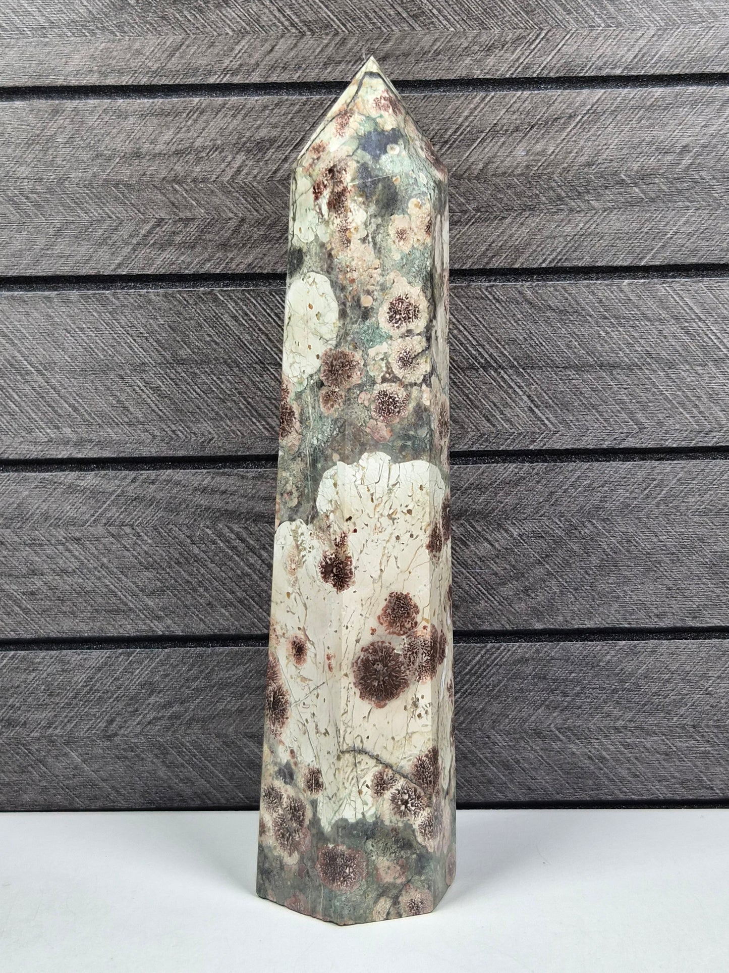 Groene Bloem Jaspis toren 398 gram
