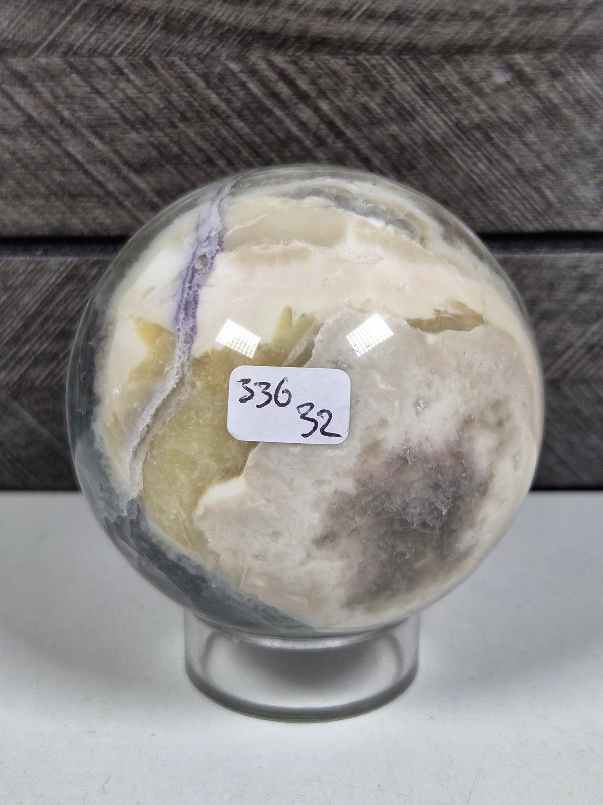 Fluoriet en Calciet bol 336 gram