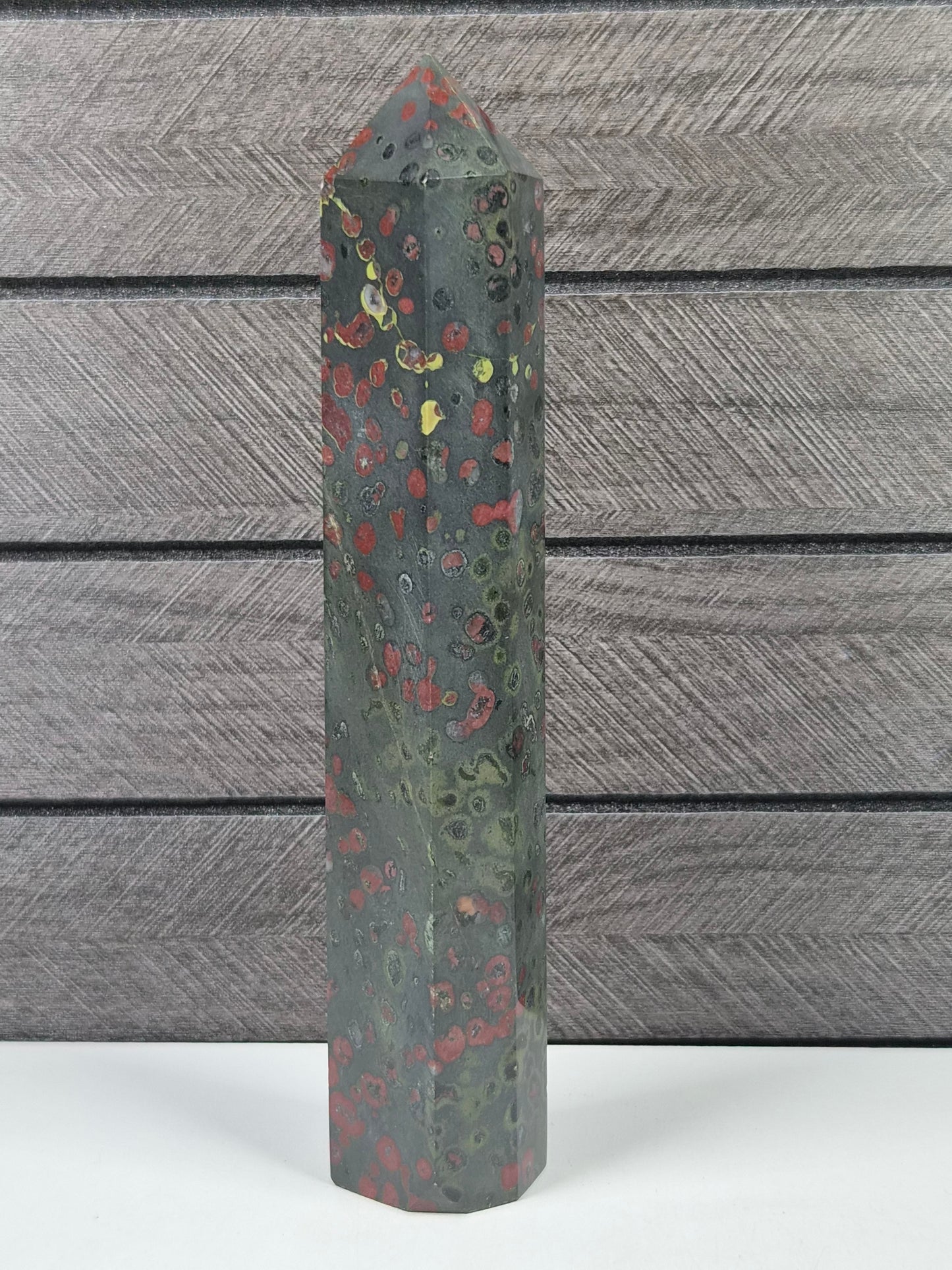 Pruimenbloesem Jaspis toren 284 gram