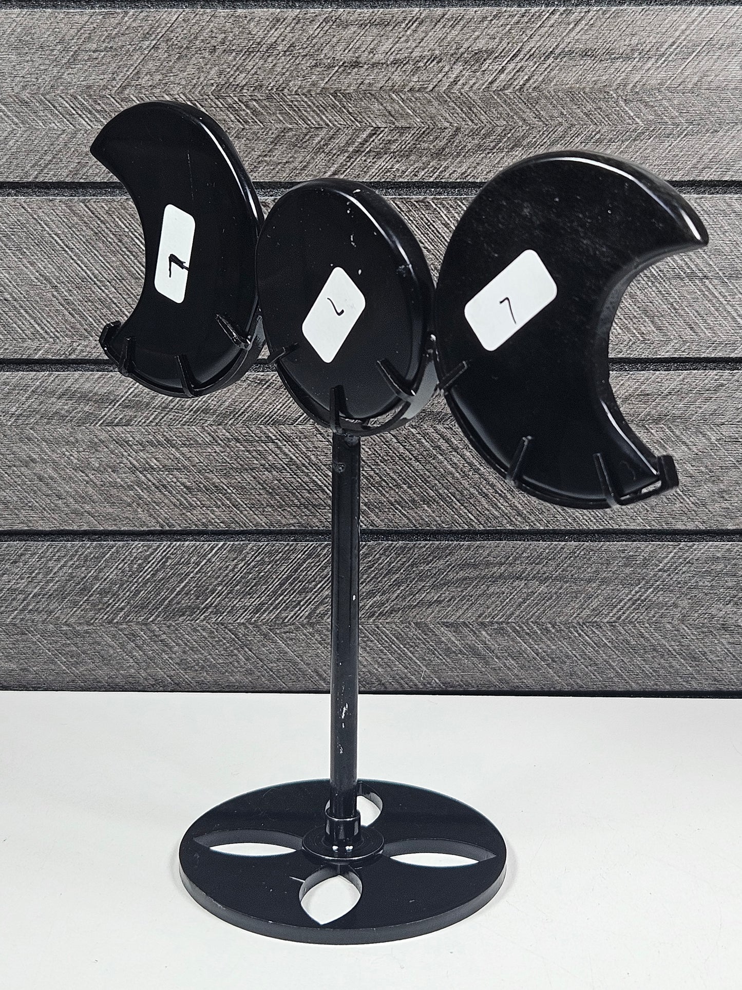Obsidiaan Triple Moon op standaard nr7