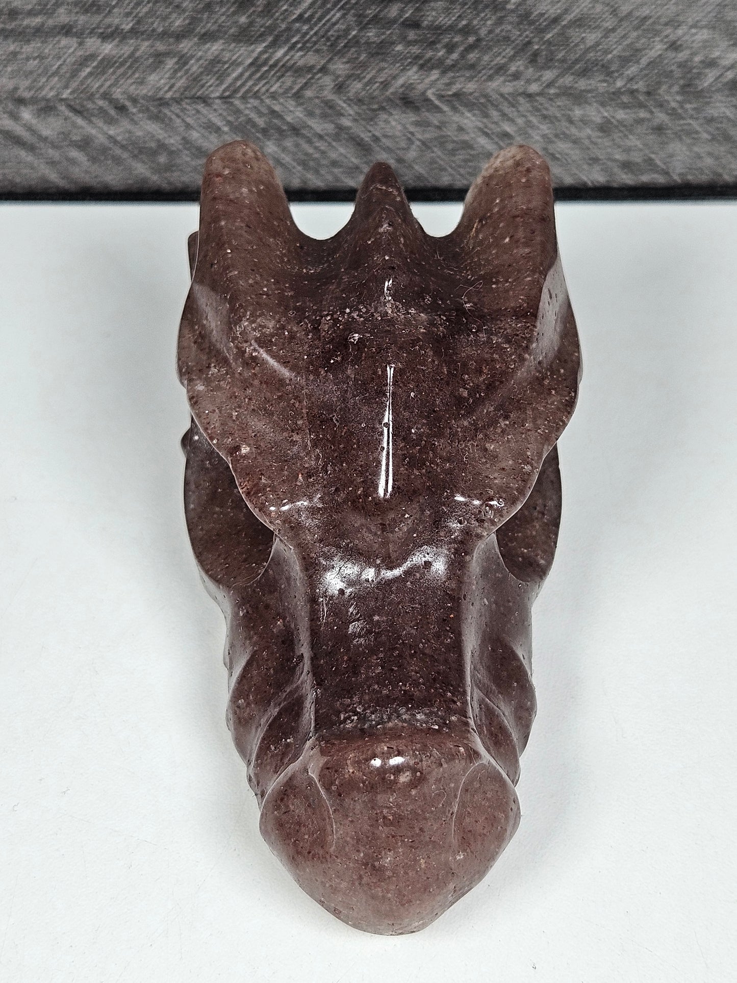 Erdbeerquarz Drachenkopf 270 Gramm