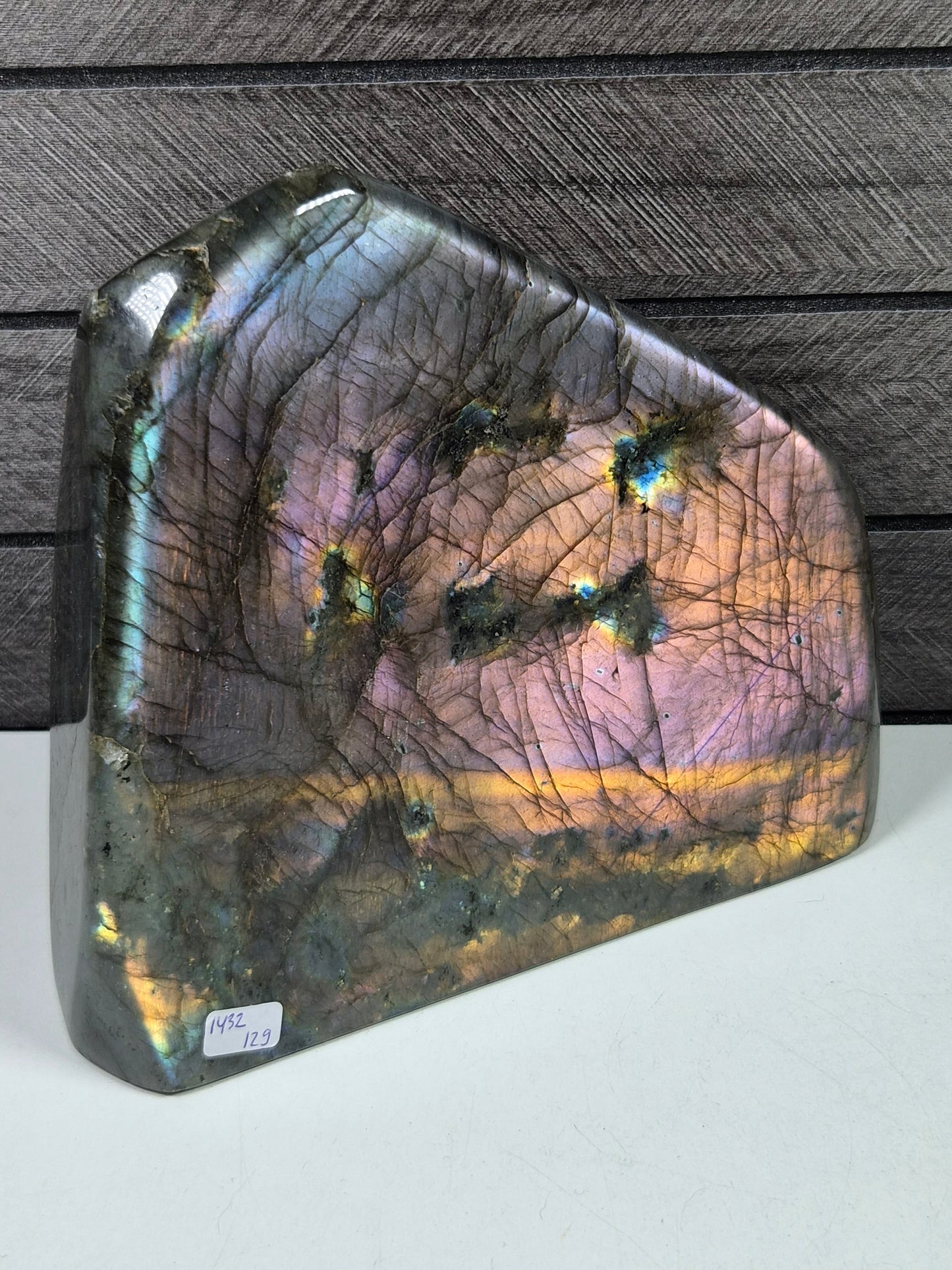 Labradoriet sculptuur 1432 gram