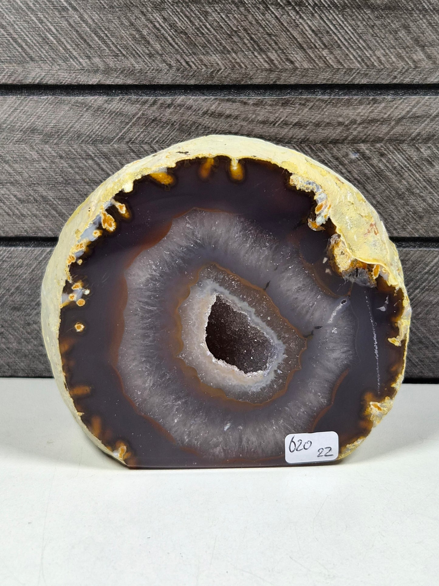 Agaat Geode op standvlak 620 gram